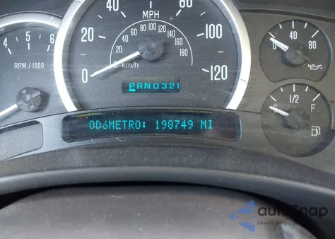 2003 Cadillac Escalade Standard z USA, uszkodzony, nr VIN 1GYEK63N33R117933